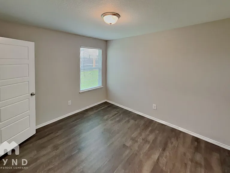3948 Asher Aly — Photo 12