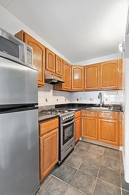 Rented by Compass | media 11