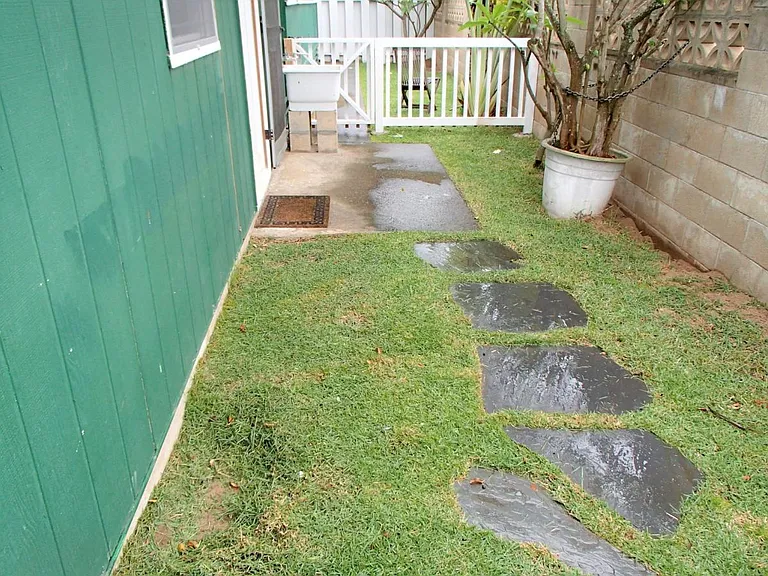 338 Manono St #A — Photo 2