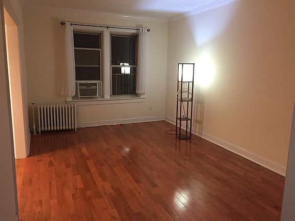 2nd image of 149 Bentley Ave #402
