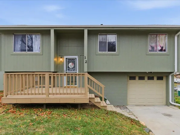 12 Pinehurst Cir, Glenwood, IA 51534
