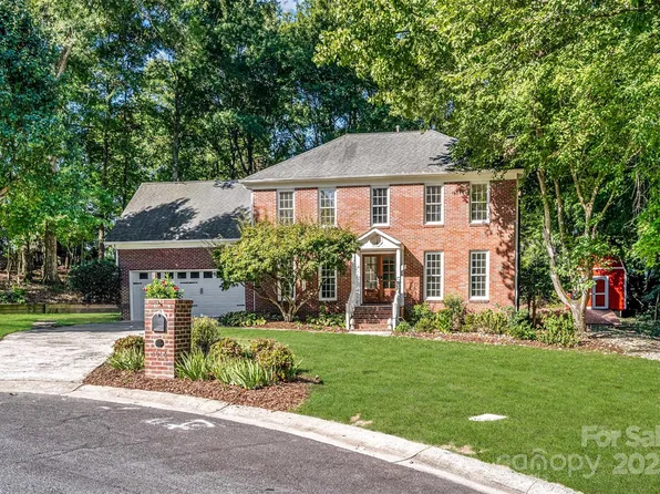 1016 Talbot Ct, Matthews, NC 28105