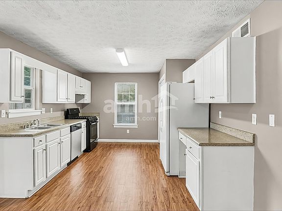 3rd image of 3837 Brushy Ridge Way