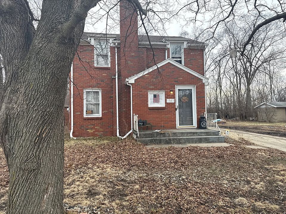 1st image of 1585 Prairie Ave