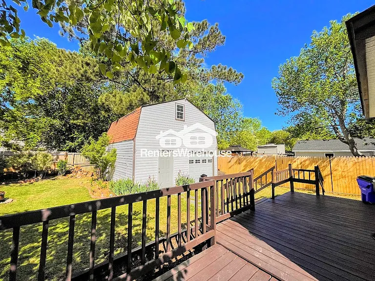 8455 Radnor Rd — Photo 41