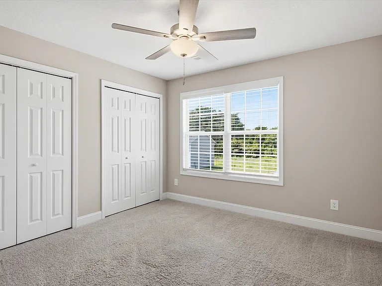 4864 Stoneyhurst Ln — Photo 21