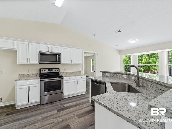 3rd image of 235 Woodsong Dr