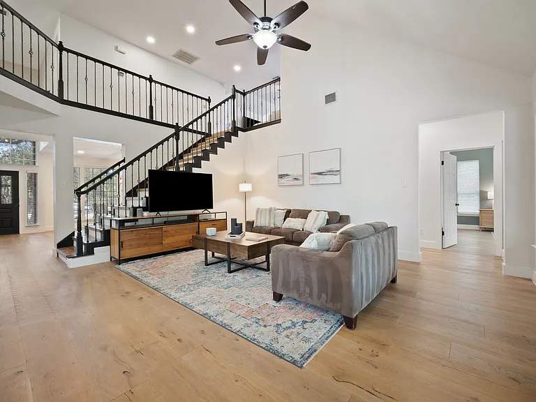 10912 Grassmere Ct — Photo 6