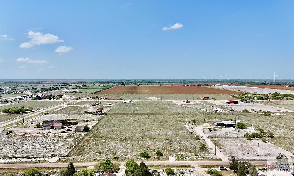 1st image of 29043 Little America Ln