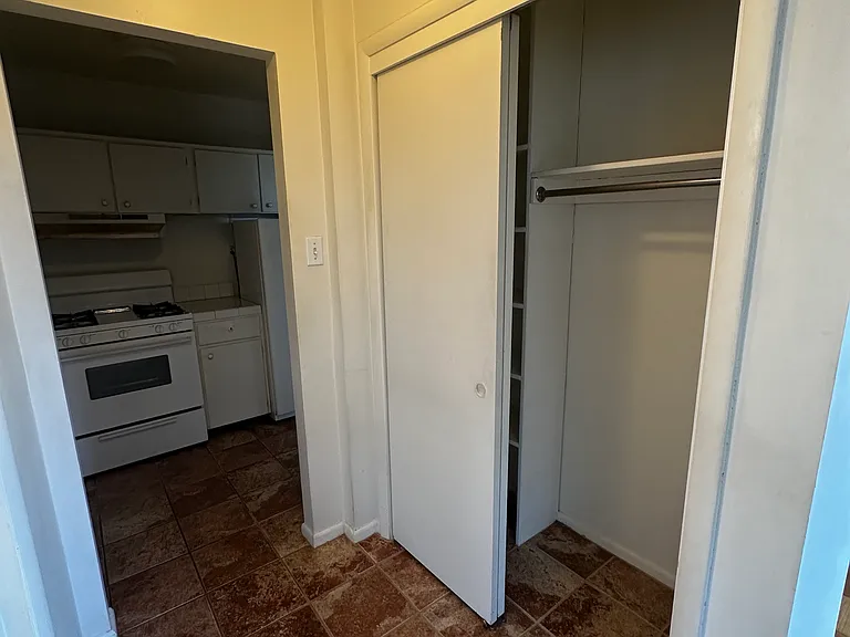 4401 Cherry Hill Rd #25 — Photo 11