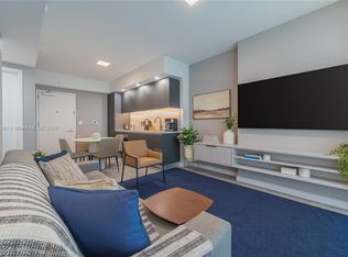227 NE 2nd St #2703, Miami, FL 33179