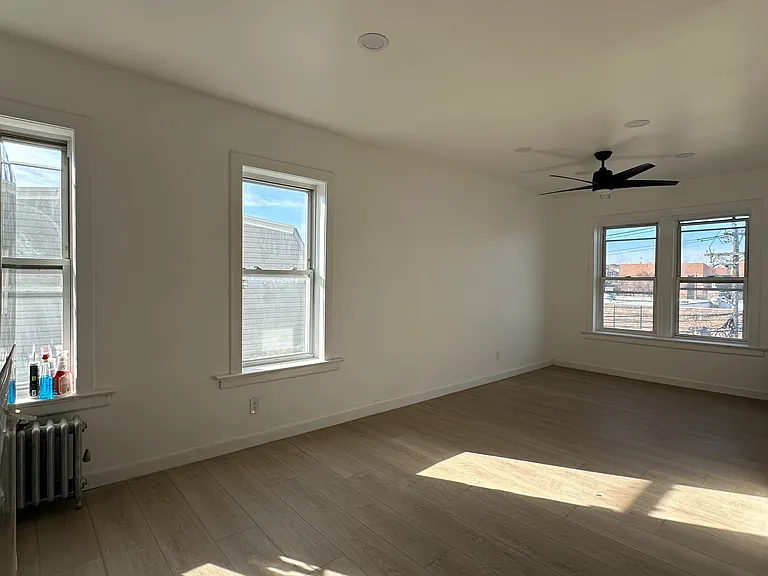 851 Madison Ave #3A — Photo 8