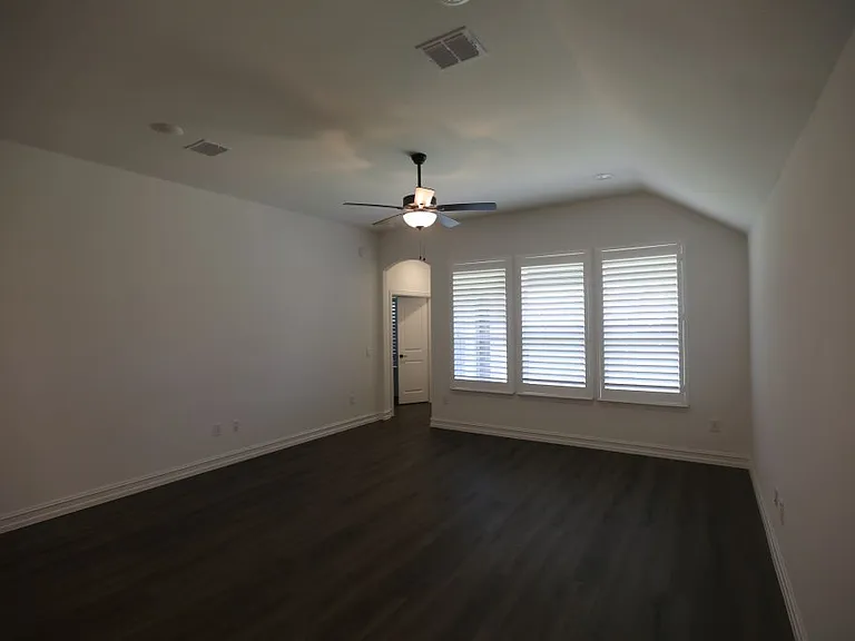 3412 Marginal Dr — Photo 30