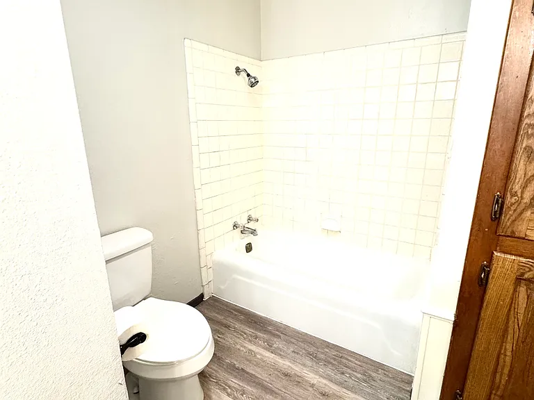 Main bathroom