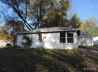 1124 N 16th St, Pekin, IL