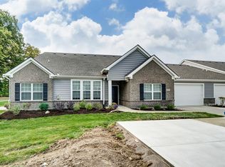 1135 Bourdeaux Way, Centerville, OH 45458