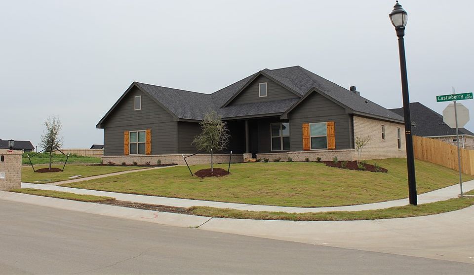 1st image of 10120 Castleberry Ln