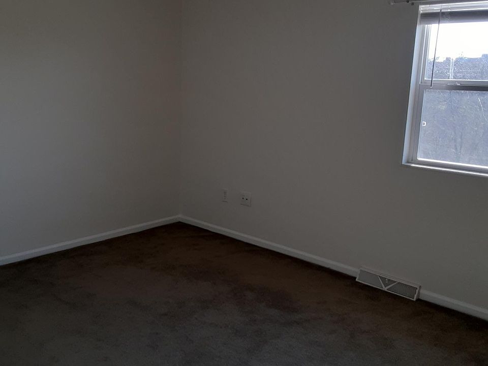 1st image of 353 N 20th St