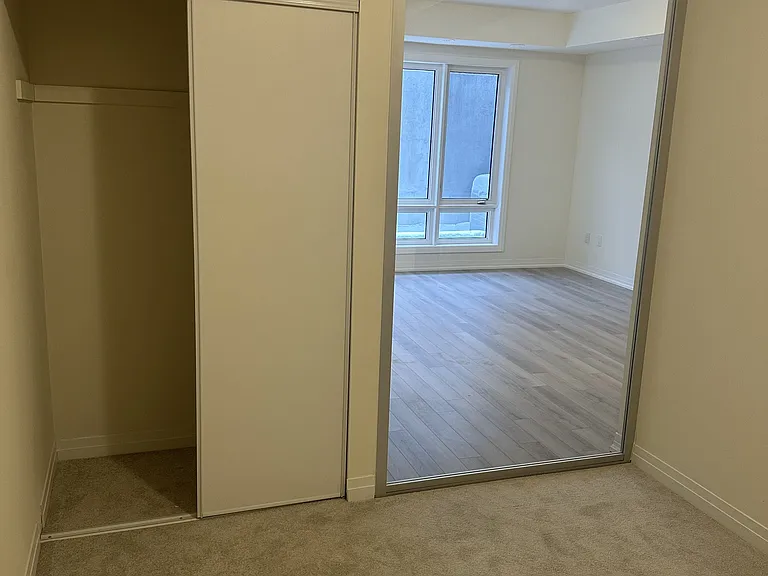 245 McLevin Ave #13 — Photo 7