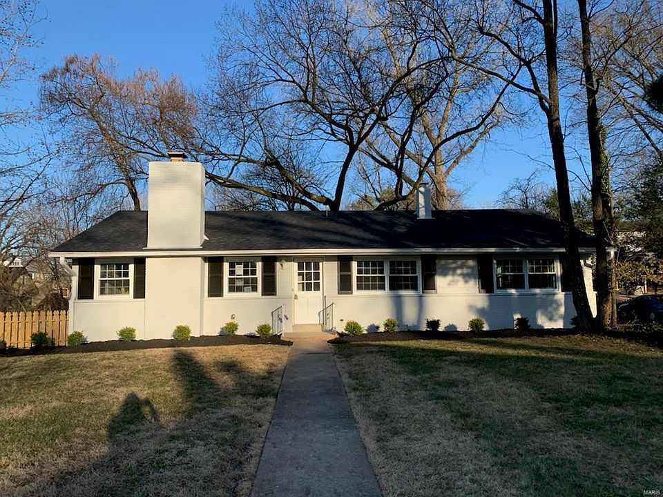 1st image of 26 Glenhaven Dr