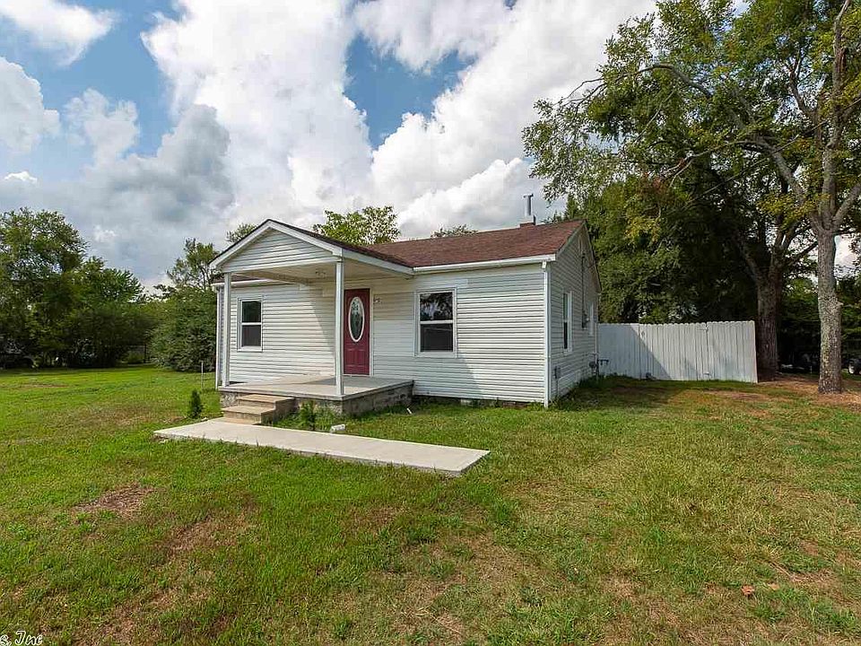 1st image of 800 Deridder Ave