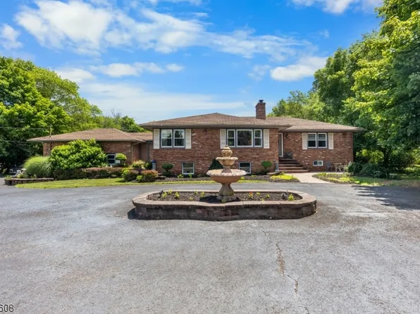571 Elizabeth Ave, Franklin Twp., NJ 08873