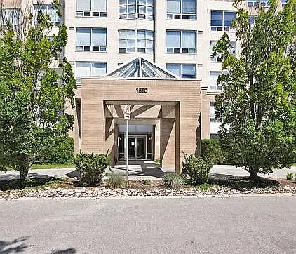 1510 Richmond St #410 — Photo 2