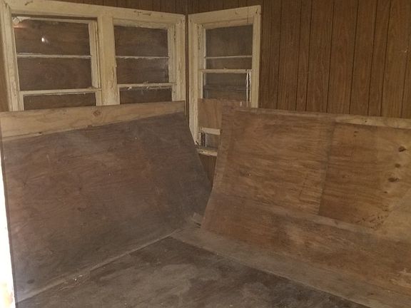 5th image of 1612 Elmwood Ave