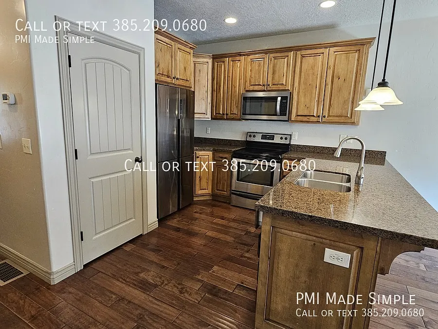 Spacious 3-Bed Townhome With Fenced Yard - $250 Move In Discount! Coming Soon! — Photo 2