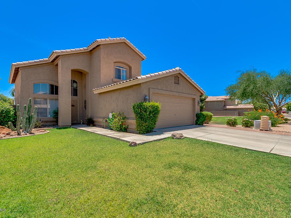 1st image of 379 W Bolero Dr