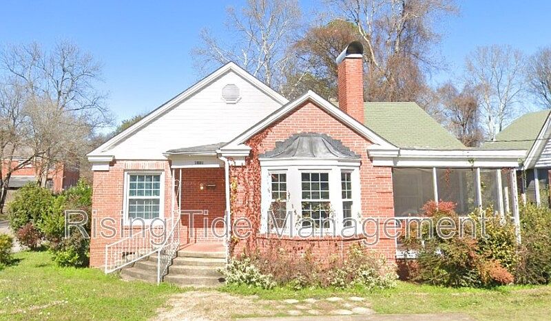 1st image of 1801 Winona Ave