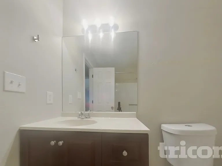 297 N Briar Rdg — Photo 17