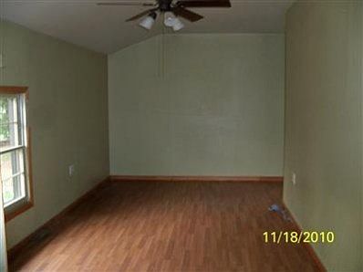 4th image of 6084 Meadowlark St