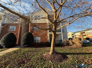 9600 Links Way APT D, Glen Allen, VA 23059