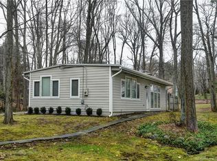 6 Alewives Rd, Norwalk, CT 06850