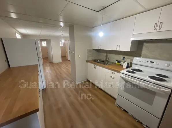 404 Ambrose St Unit 2, Thunder Bay, ON P7B 1M4