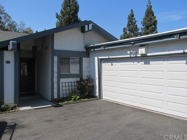 1st image of 542 E La Veta Ave