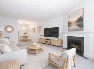 Chestnut Grove, Victoria, BC V8R 1L4