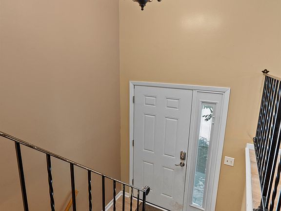4th image of 13906 Herald Way