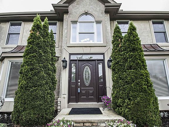 2nd image of 3130 Arctic Ave