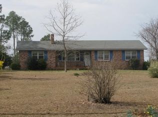 1348 Robinson Town Rd, Cassatt, SC 29032