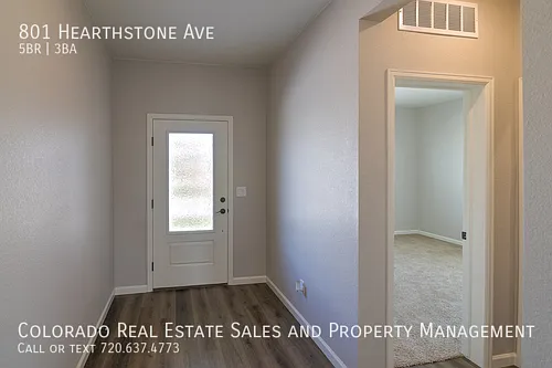 801 Hearthstone Ave — Photo 2