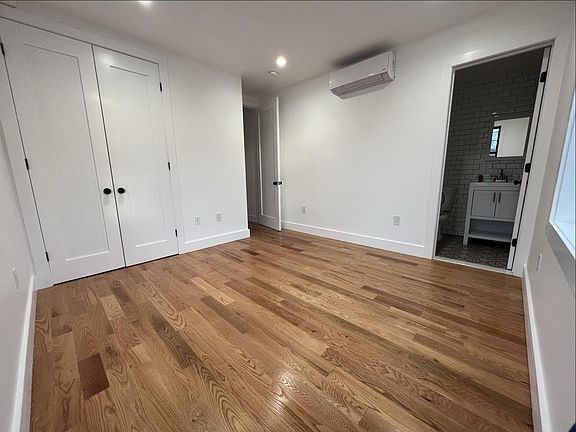 4th image of 457 Quincy Ave Floor 2