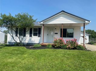 1352 Ironwood Dr, Fairborn, OH 45324