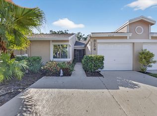 8256 Summerbreeze Ln, Boca Raton, FL 33496