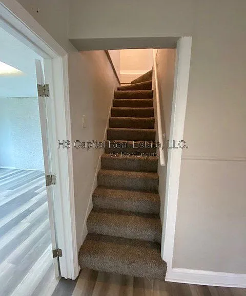 1715 Edwardsville Rd — Photo 13
