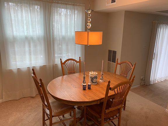 3rd image of 20317 Beaconfield Ter APT 1