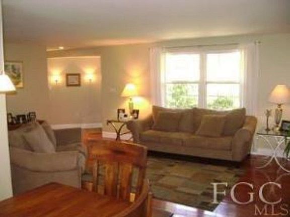 4th image of 372 Prather Dr