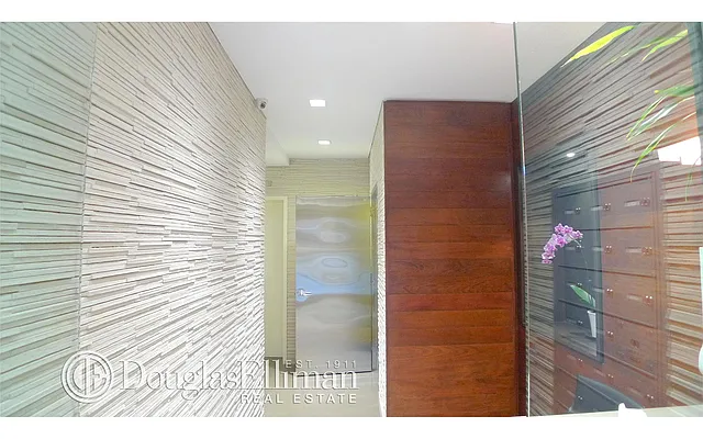 Rented by Douglas Elliman | media 26