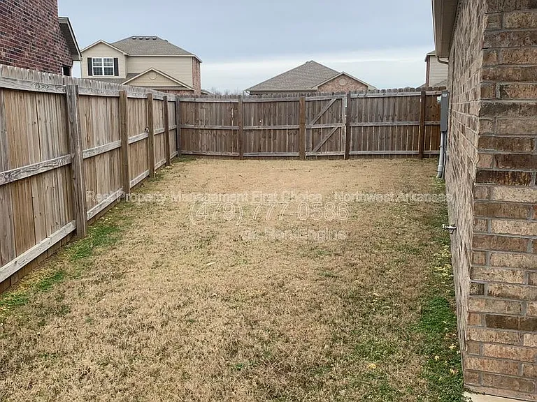 4401 Gallatine Ave — Photo 29